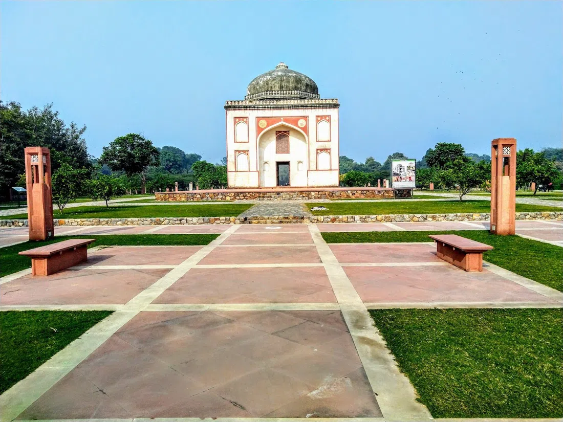 Sunder Nursery (Azim Bagh), Delhi