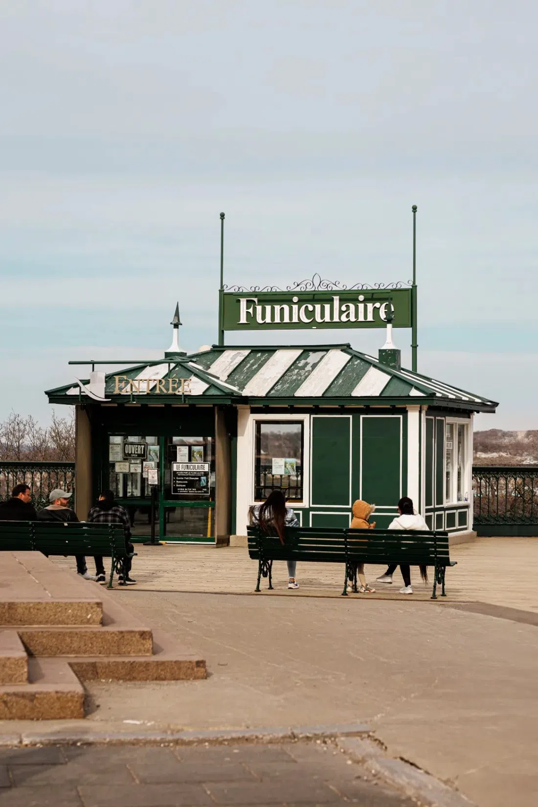 Funiculaire du Vieux-Québec, Quebec
