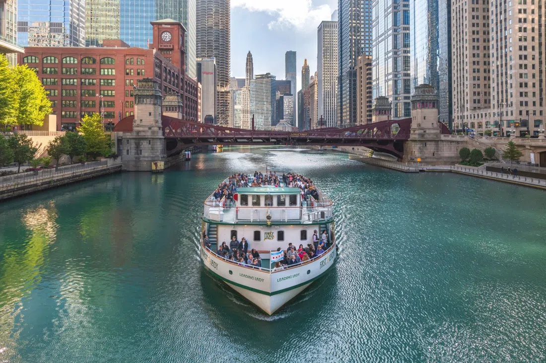 Chicago Architecture Center River Cruise aboard First Lady, Chicago