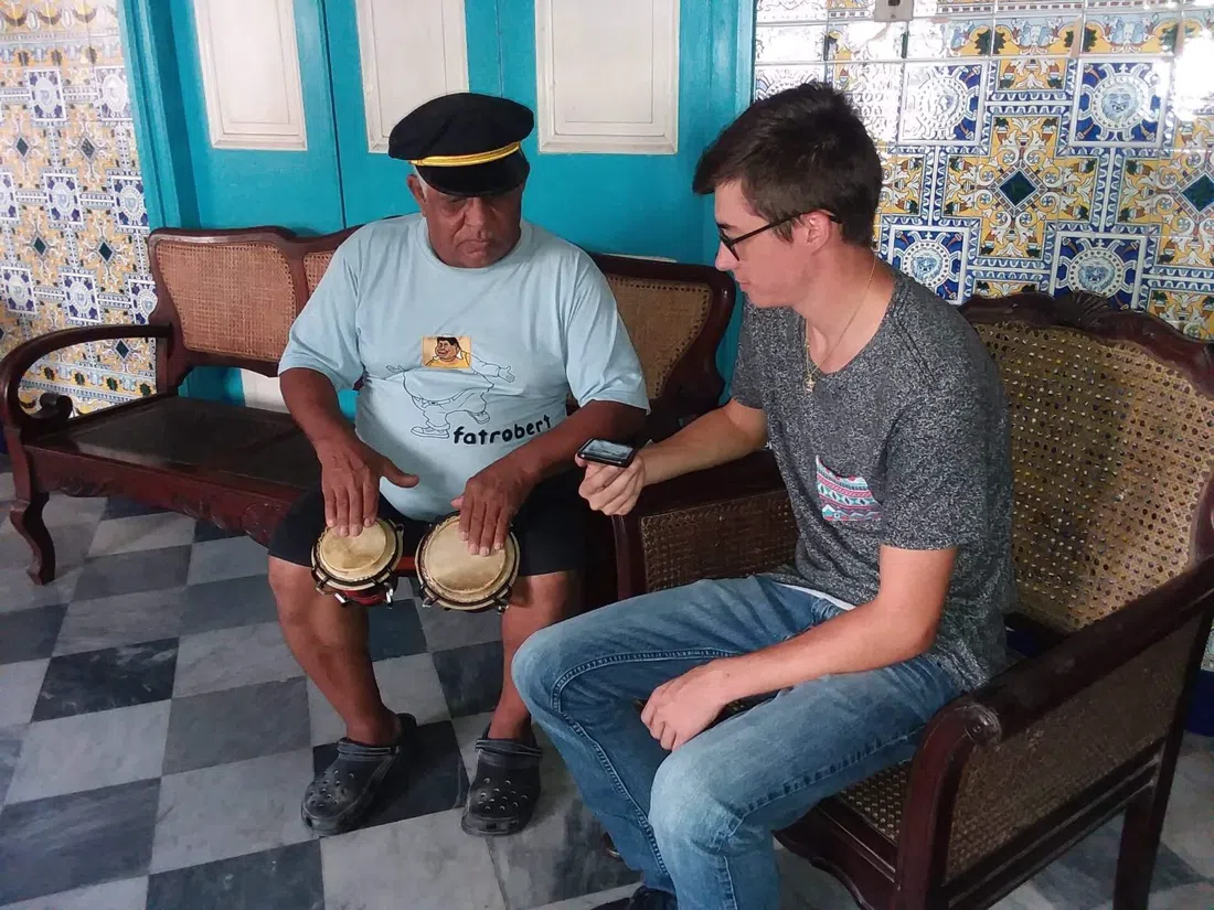 Alandis Travel — Visit a Santero or Babalawo, Havana