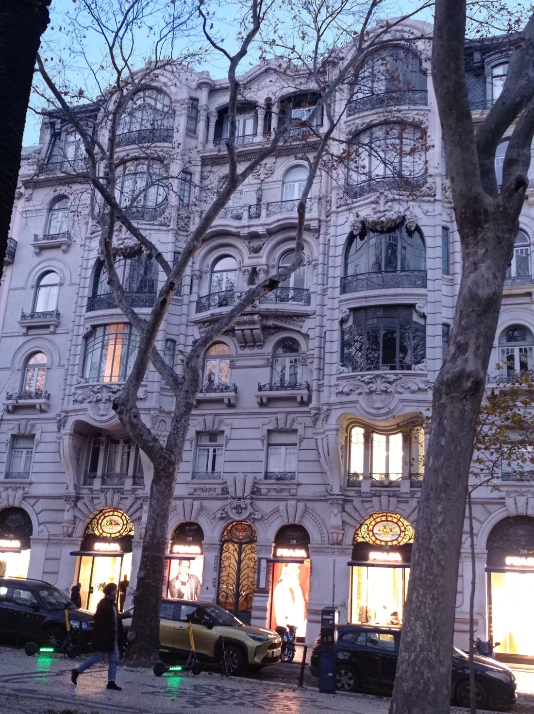 Marchas Populares — Avenida da Liberdade Parade, Lisbon