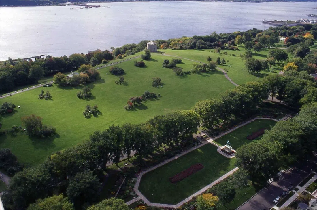 The Plains of Abraham (Parc des Champs-de-Bataille / Battlefields Park), Quebec
