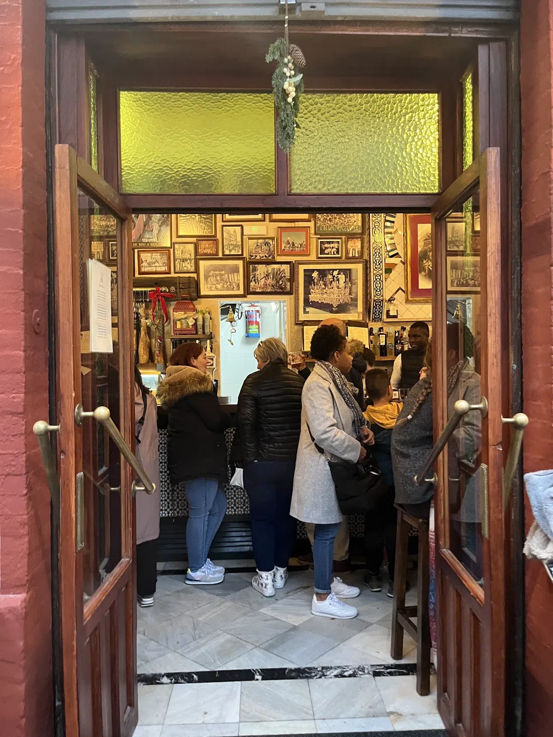 Bar Santa Ana, Seville
