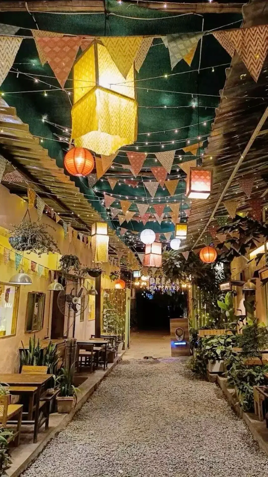Champa Gali, Delhi